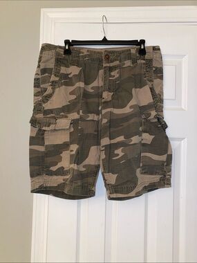 Red Camel Men's Camo Cargo Shorts in Olive and Tan